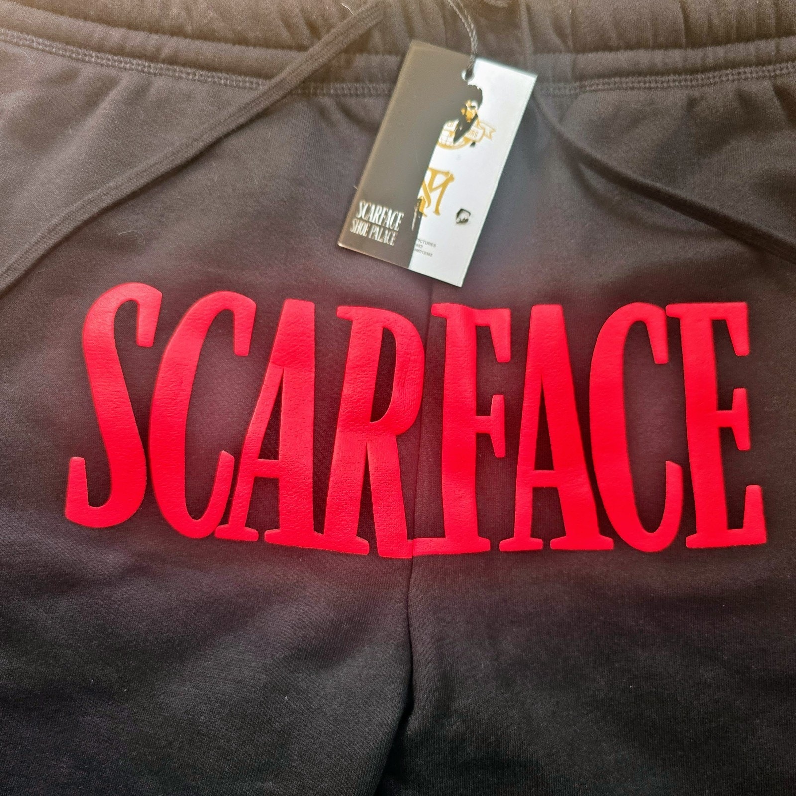 Scarface X Shoe Palace Men's Large Black Red Sweatpants Nwt Tony Montana — image 3 of 5